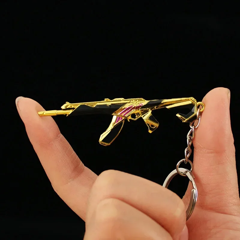 8cm Valorant Melee Reaver Weapon Model Keychain for Men Champions 2023 Aura Vandal Skin Key Ring Fans Car Bag Decoration Jewelry