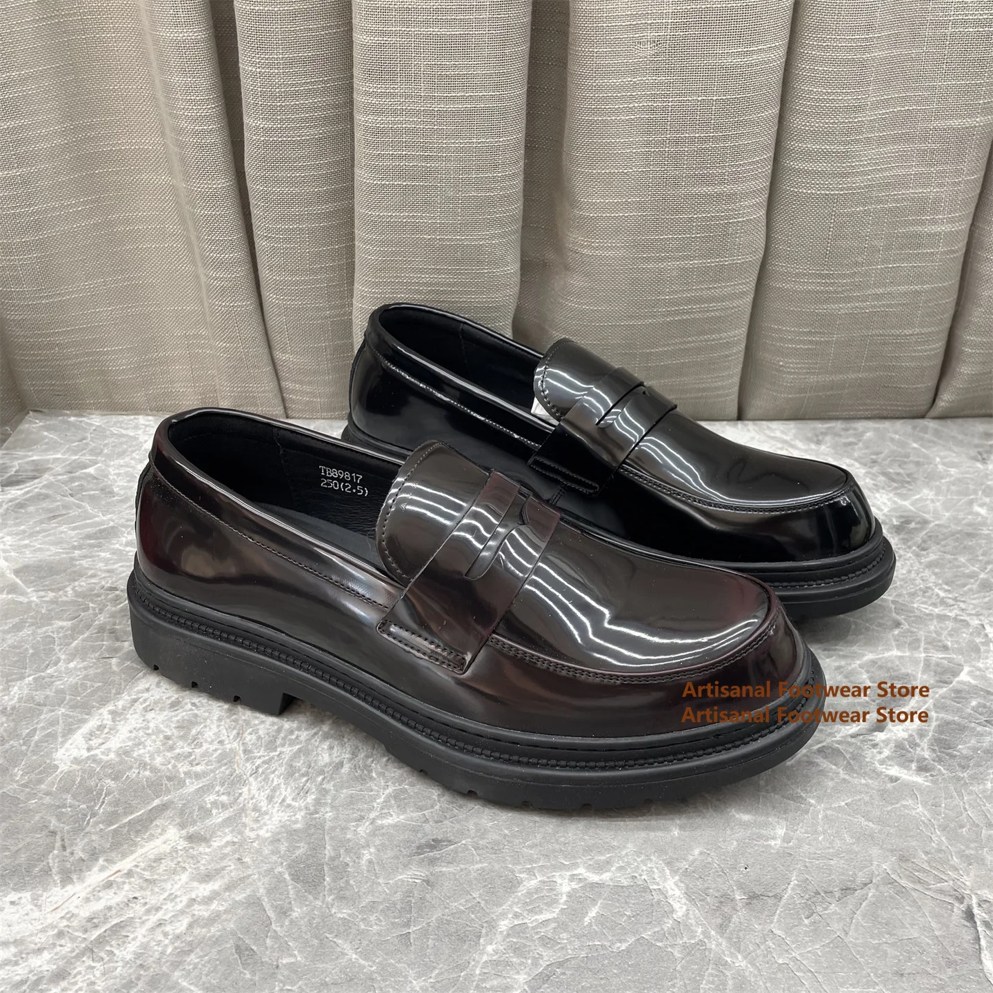 

Burgundy/black Glossy Loafers Chunky Sole Men Slip On Shoes Polished Wine Red Patent Leather Thick Platform Casual Dress Shoes
