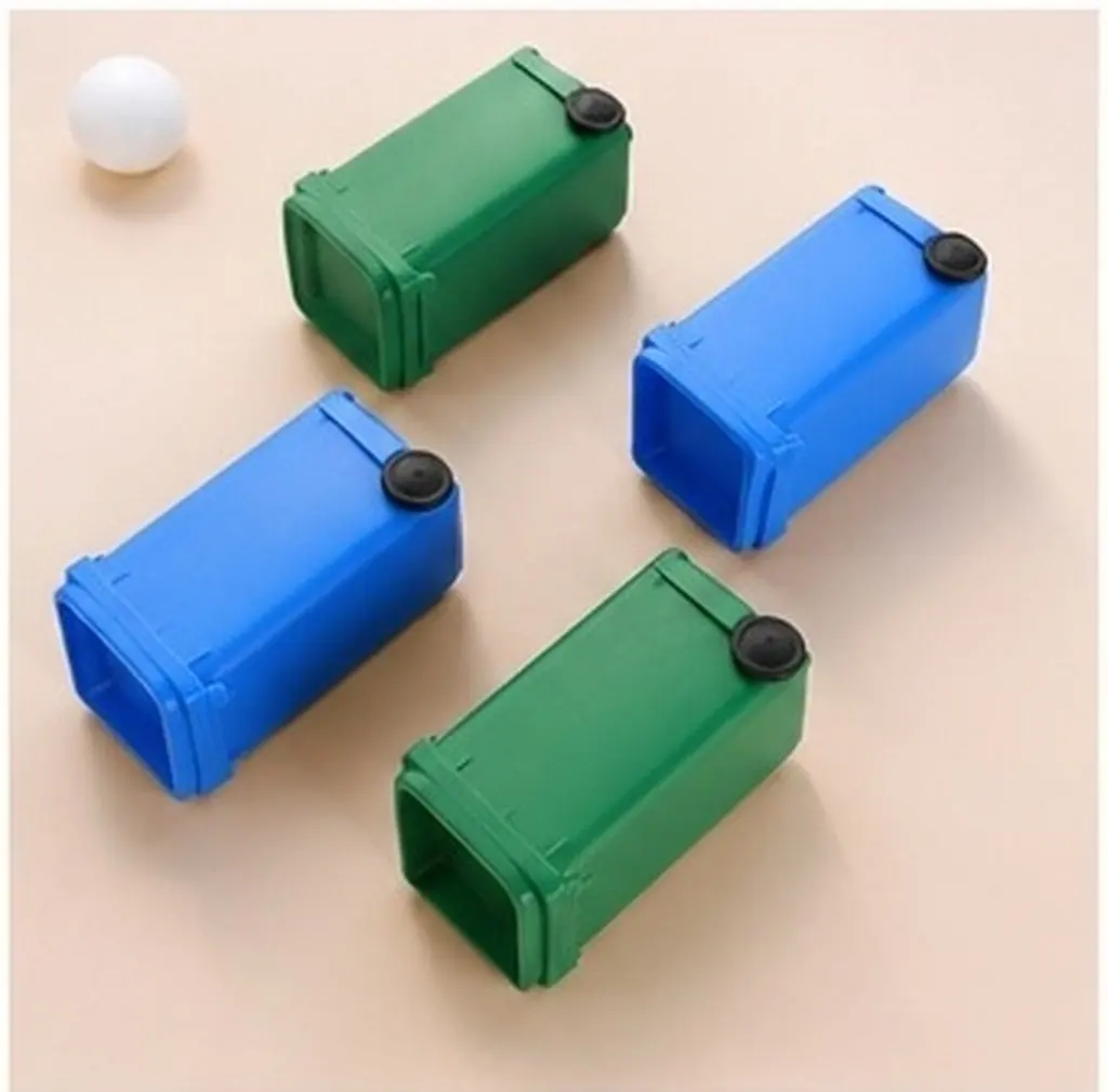 4Pcs Desktop Mini Waste Bin Pen Holder Trash Can Organizer Table Desk Storage Container for Office Tiny Trashcan