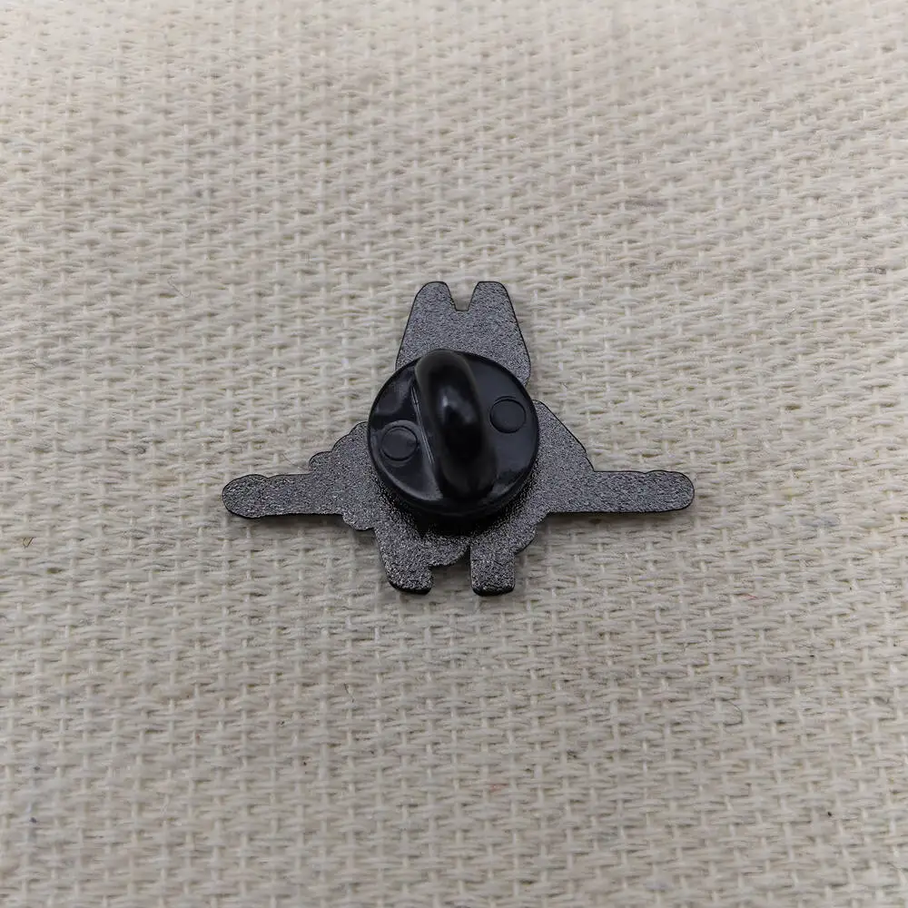 Stray Game Cat Head Logo Enamel Pin Video Game Inspired Badge Gamer Collect Souvenirs Cute Gift
