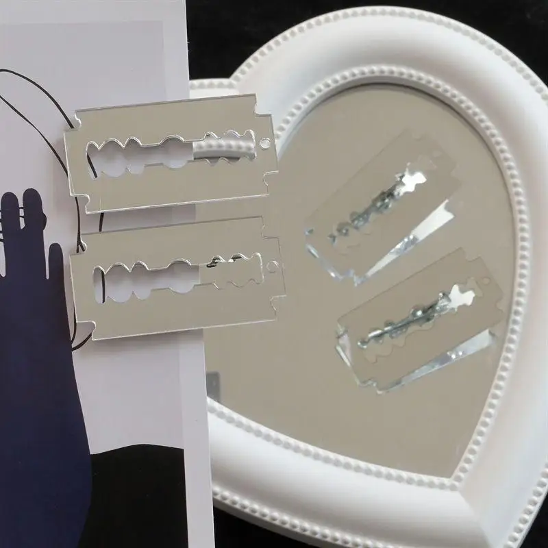 4 Stück/Set Hochwertige, simulierte Klingen-Haarnadeln für Subkultur-Mode-Mädchen, lustige Nischen-Haarspangen, Cosplay-Accessoire – Detail 3
