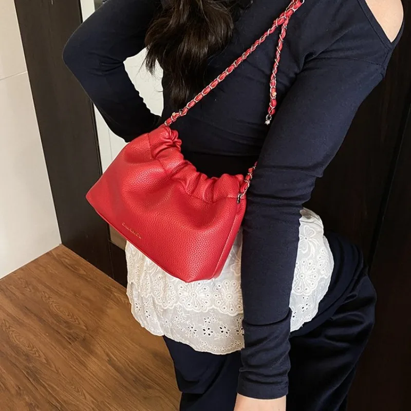

Fashionable Large Capacity Diaper Bag: Elegant Crossbody Bag For Women With Luxury Designer Logo And Vintage Style