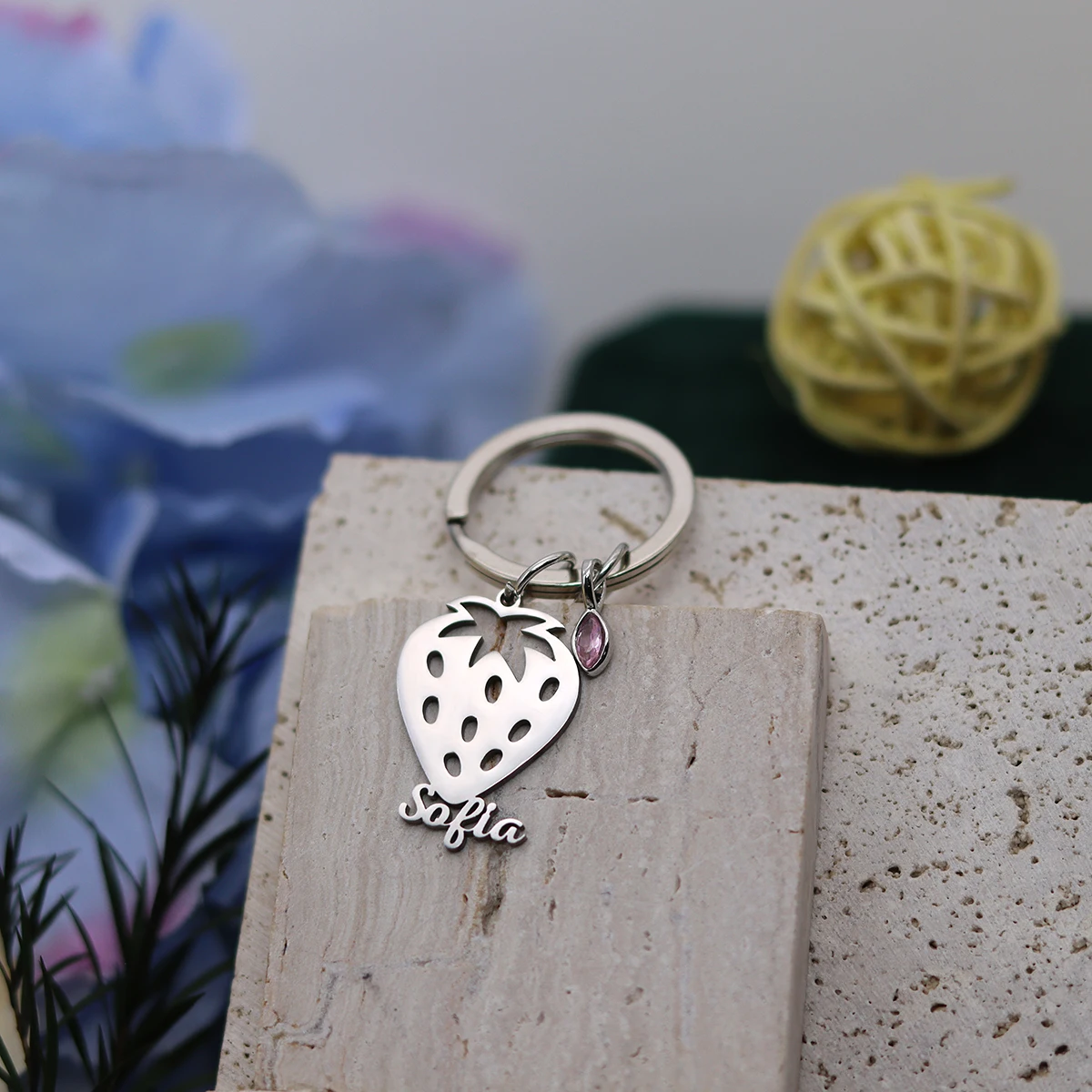 Customized Stainless Steel Strawberry Pendant Keychain Engraved Cartoon Jewelry Men Gifts Women Gifts