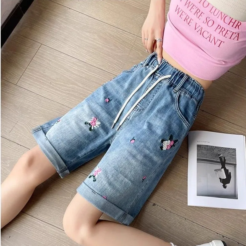 2024 Summer Elastic Waist Denim Shorts Women's Vintage Floral Embroidered Straight Tube Loose Drawstring Short Pant Female 3XL