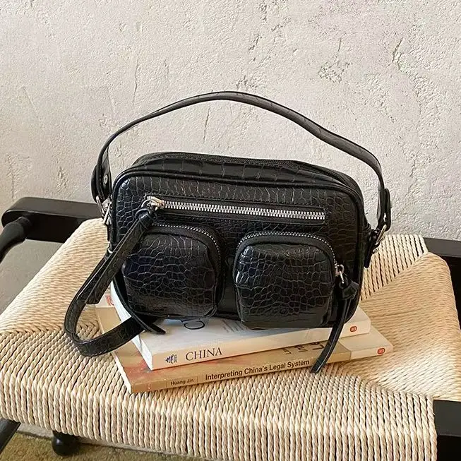 Crocodile Pattern Handbags for Women PU Leather Ladies Shoulder Crossbody Bags Small Camera Flap Bag for Daily Commuting,Weekend