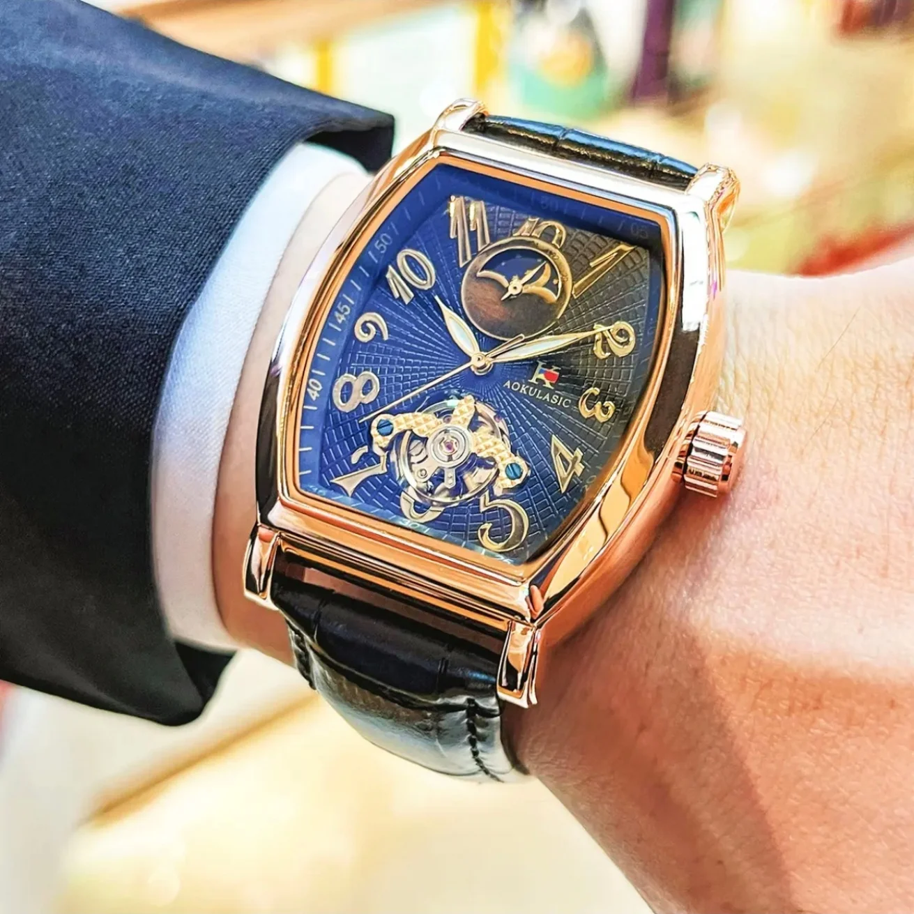 

European and American Style Fully Automatic Mechanical Watch for Men, Hollow Design, Fashionable Business Casual Versatile Trendy Men's Wristwatch, Barrel-Shaped Tourbillon Men's Watch, Trendy Versatile High-End Men's Watch, Cross-Border Hot-Selling Gift 