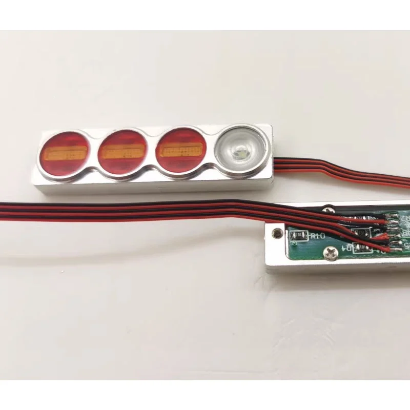 

Задний фонарь с градусом для трактора Tamiyaya RC 1/14 для мужчин R620 1851 3363 56352