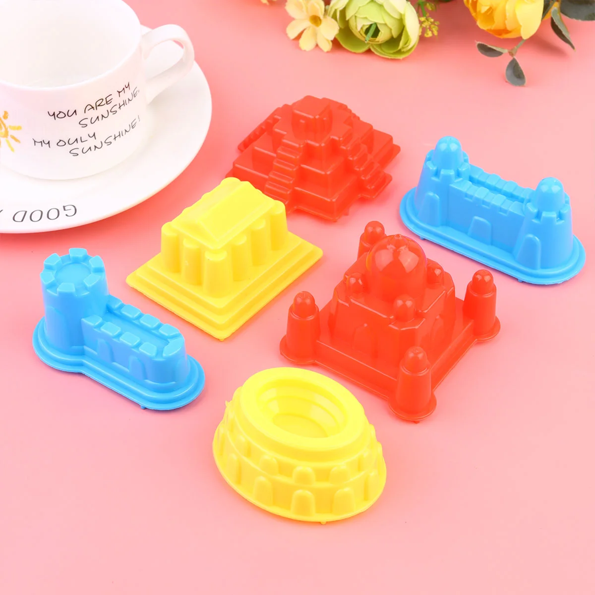 30pcs Children Sand Play Castle Mold Kids Sand Play Castle Kit Thicken Plastic Mold (Random Color) children castle kit