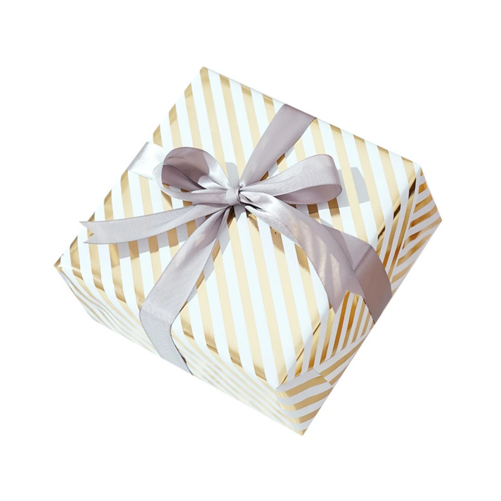 Striped Gift Wrappi… - image
