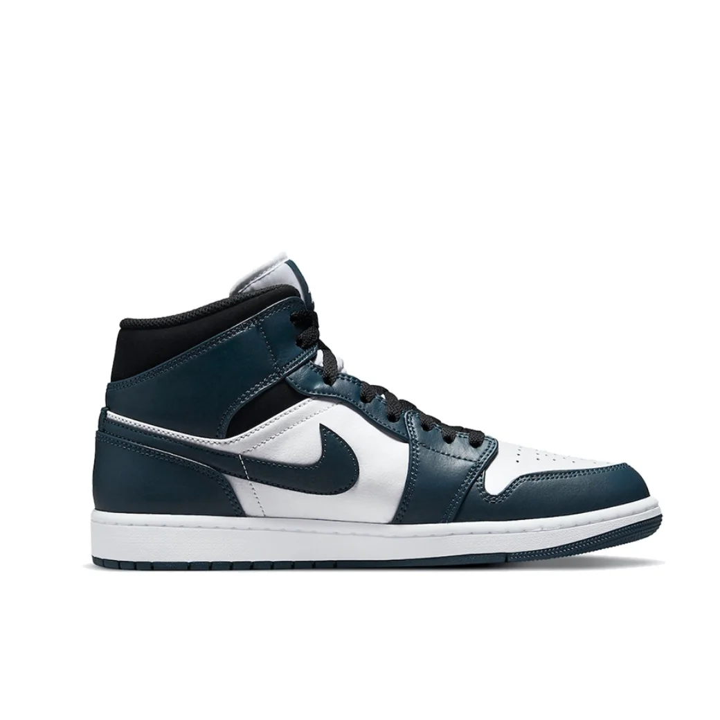 Nike Air Jordan 1 Mid Men's Board Shoes Supportive Comfortable Casual Shoes Winter Cushioning Lightweight Breathable Green White