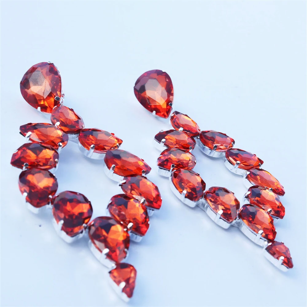 Shiny Red Big Rhinestone Earrings Jewelry Women\'s Fashion Romantic Ball Party Hollow out Crystal Earrings Jewelry Accessories