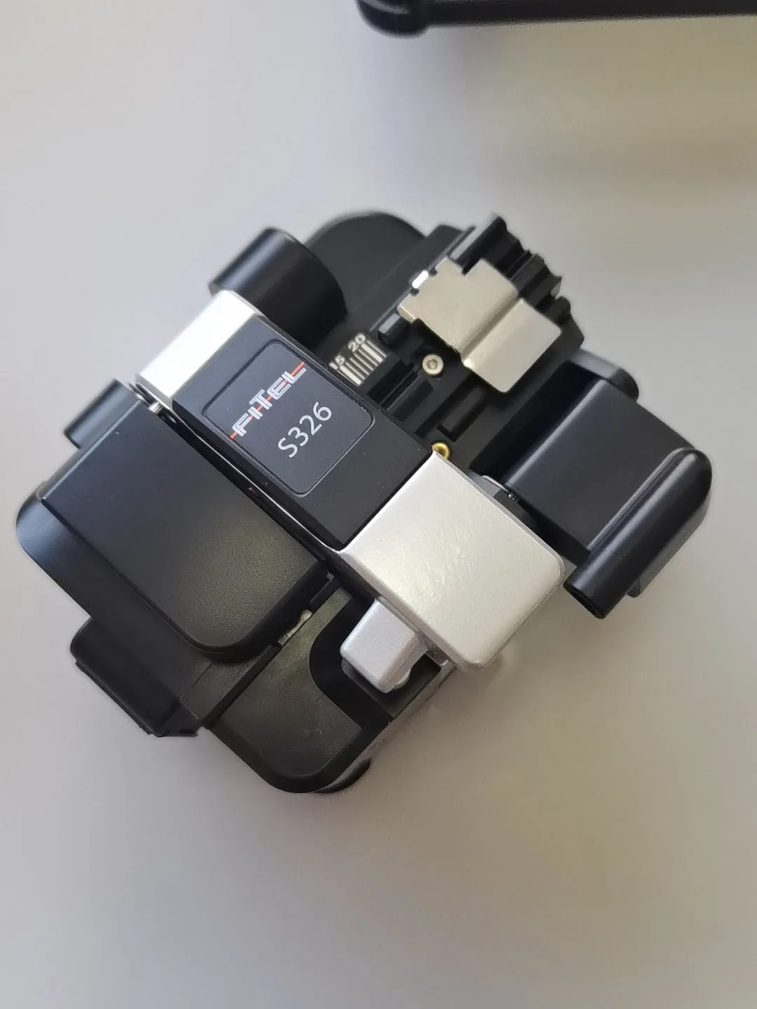 

[100% New] Fitel S326/ S326A high precision optical fiber cleaver
