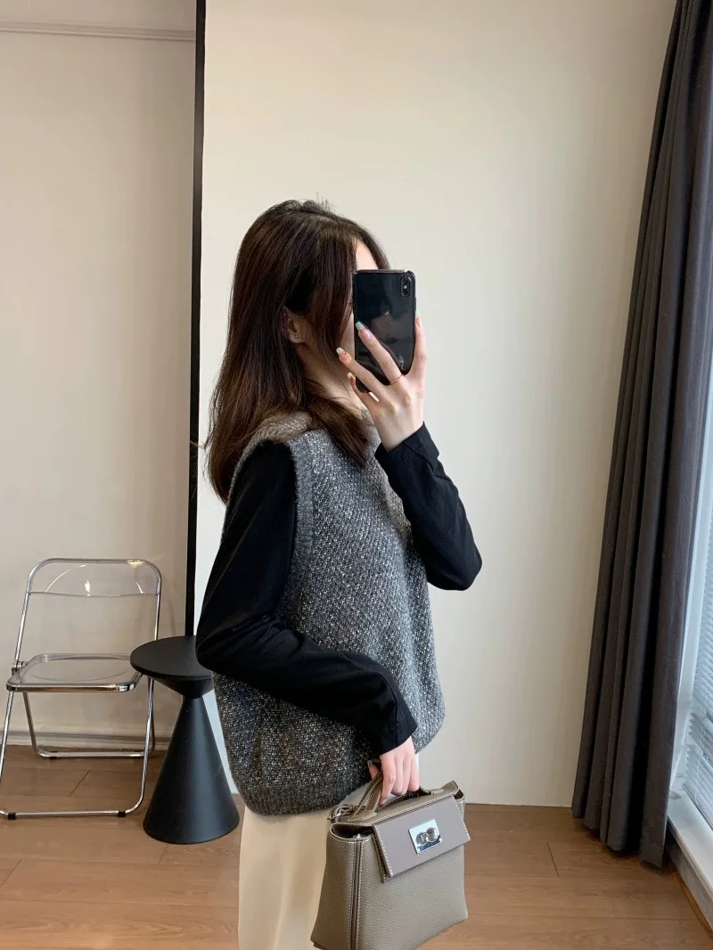 2024 New Autumn and Winter Cashmere Starry Sky Vest Women Cashmere Vest O-neck Loose Female Solid Color Starry Sky Cashmere Vest