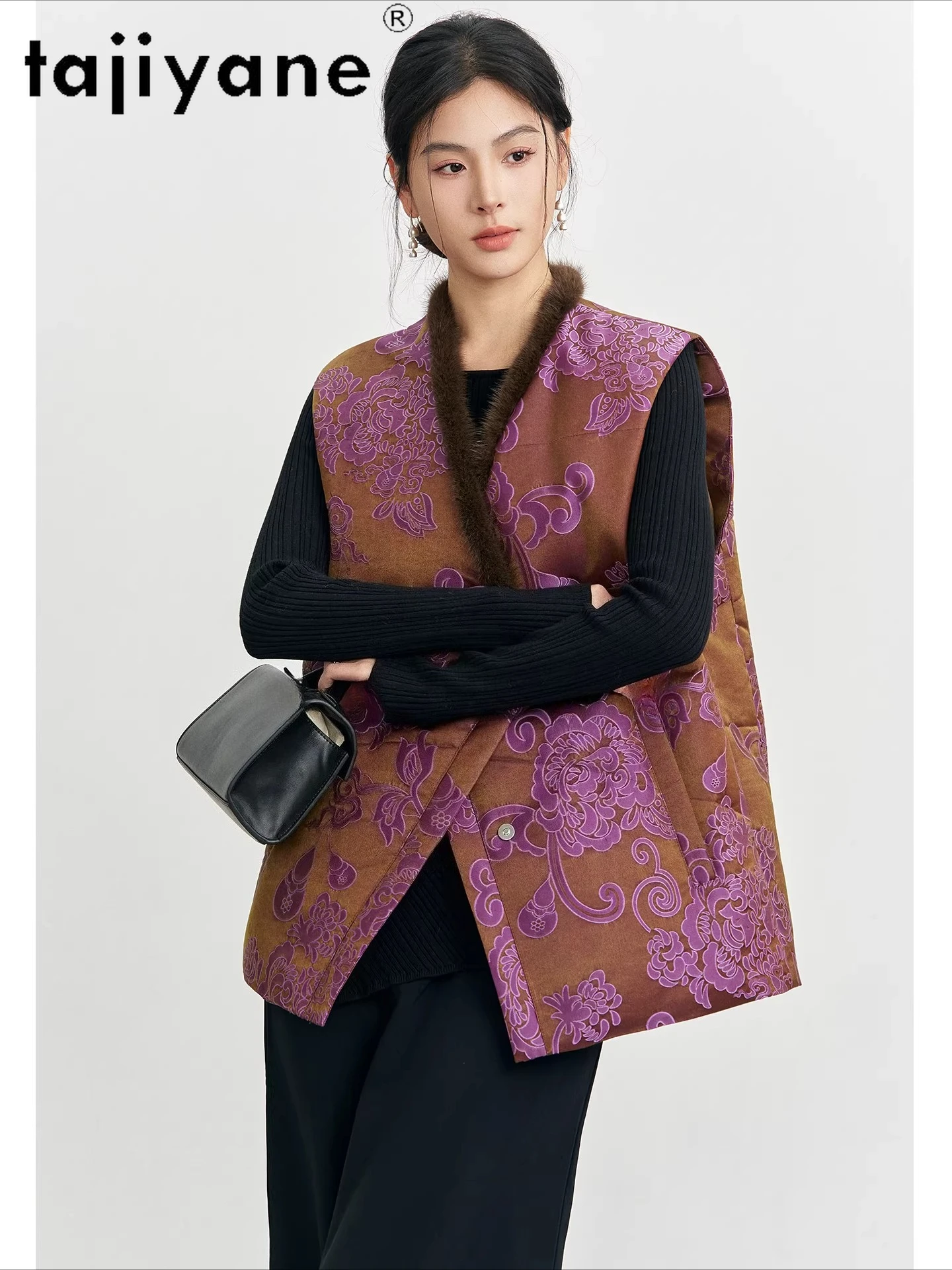 سترة نسائية فاخرة من TAJIYANE 90% بياقة من فرو المنك بدون أكمام معاطف جاكار سترة شتوية 2025 ملابس نسائية