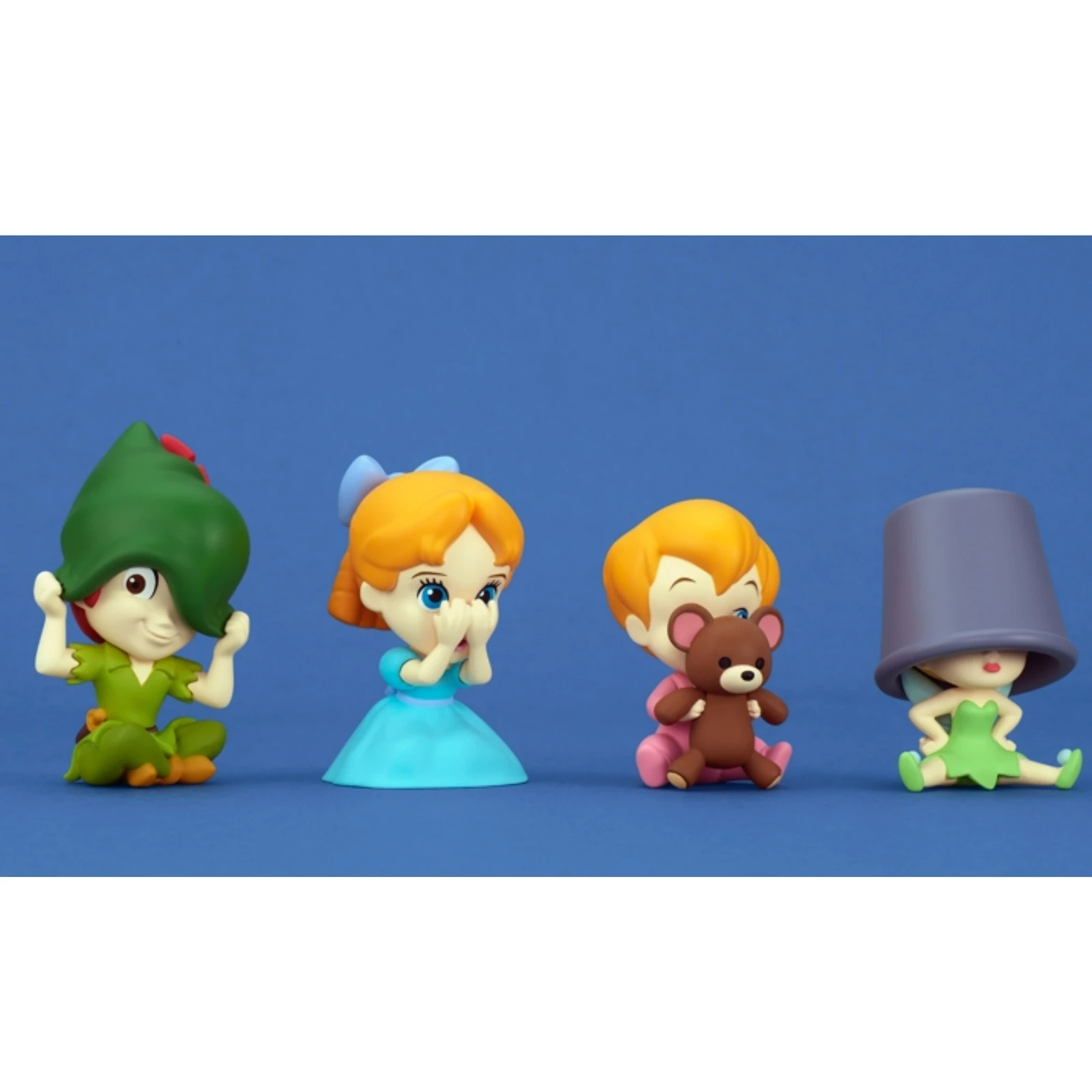 تومي الأصلي 4 قطعة غاشابون إخفاء تسعى ديزني بيتر بان أنيمي الشكل لعب للأطفال هدية تحصيل نموذج الحلي