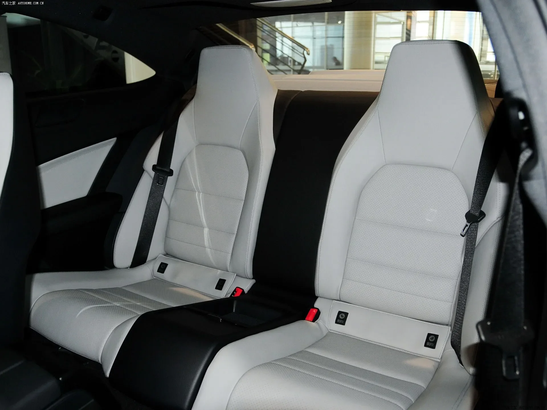 Spezieller Autositzbezug für Mercedes Benz C-Klasse Coupé 2011 2012 2013 2014 2015, PU-Leder Sitzkissen-Schutz, Autositzbezug – Detail 4