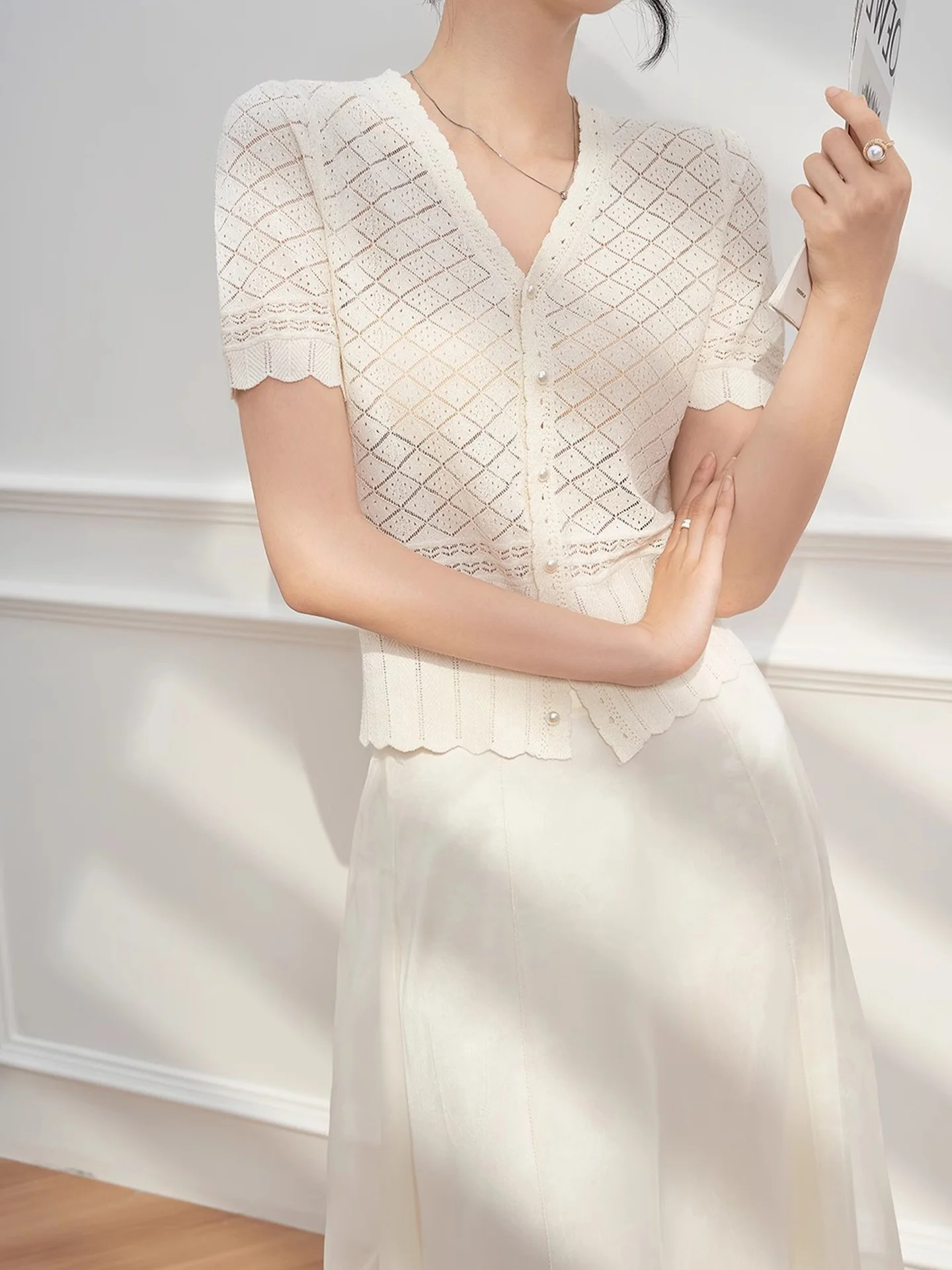 تخفيف محبوك الحرير الجليد فضفاض ort Sve V-Ne زر واحد تي شيرت الكورية Sle مستقيم قطع الصيف تريكو غير رسمي