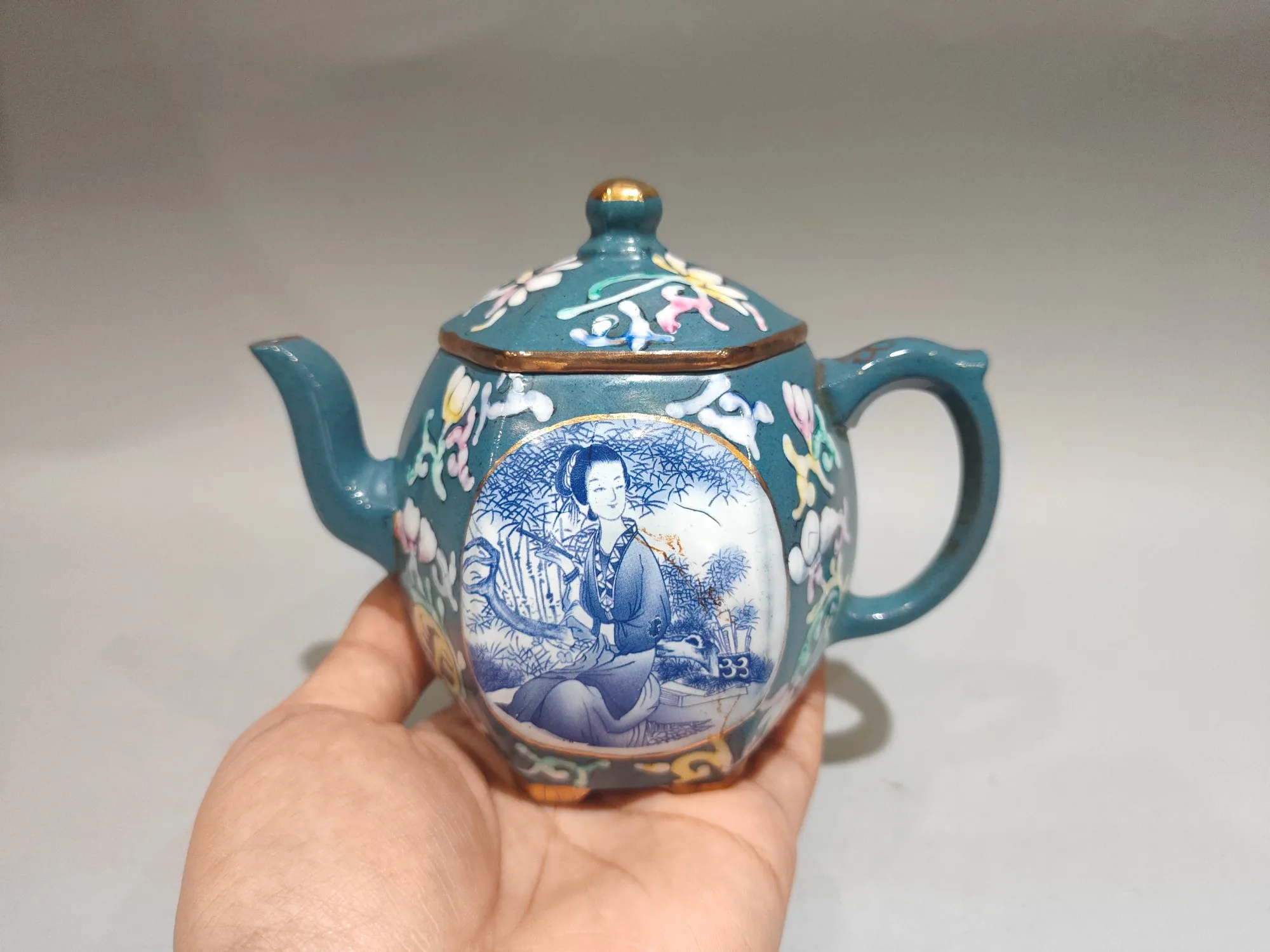Purple Clay Teapot Outline in gold Pointillism Flower maid pattern Six sided pot Kettle Teapot tea Charm tea ceremony