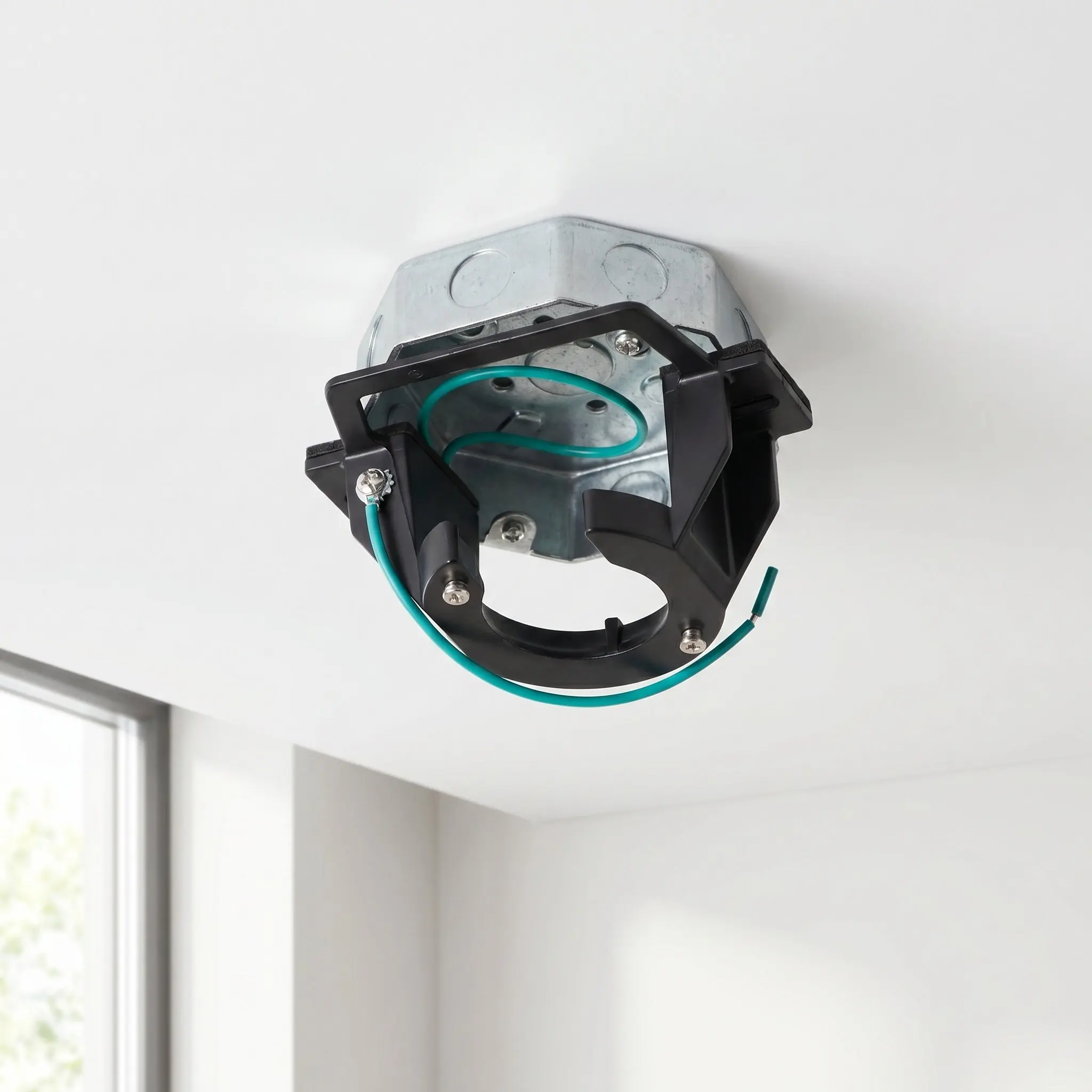 Ceiling Fan Mounting Kit Iron Bracket Canopy Support for High Sloped Ceilings Quick Install Universal Fan Bracket Mount