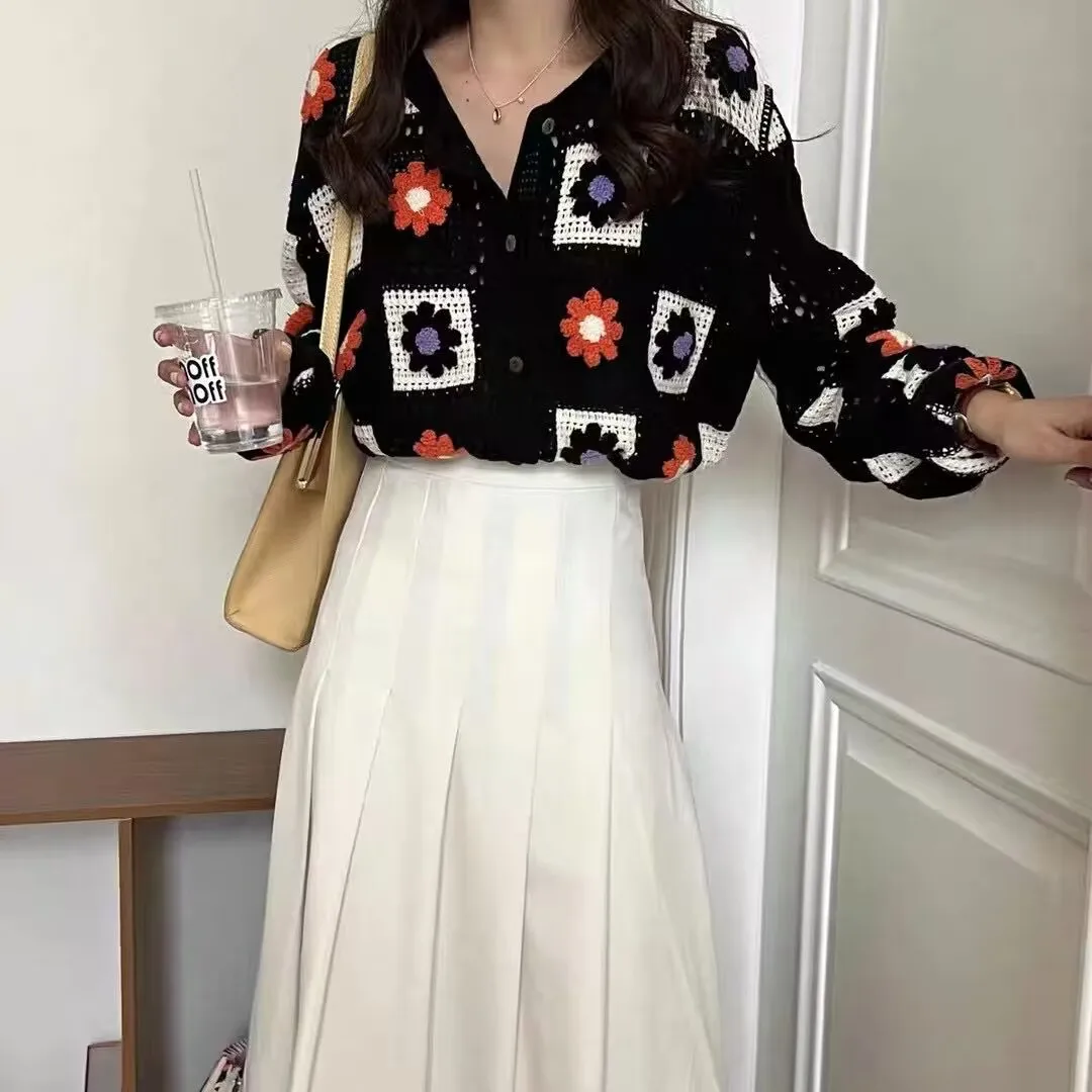 REALEFT Spring Summer Vintage Embrodiery Women\'s Cardigan Single Breasted Bohemiam Hollow Out Outwear Casual Korean Tops Female