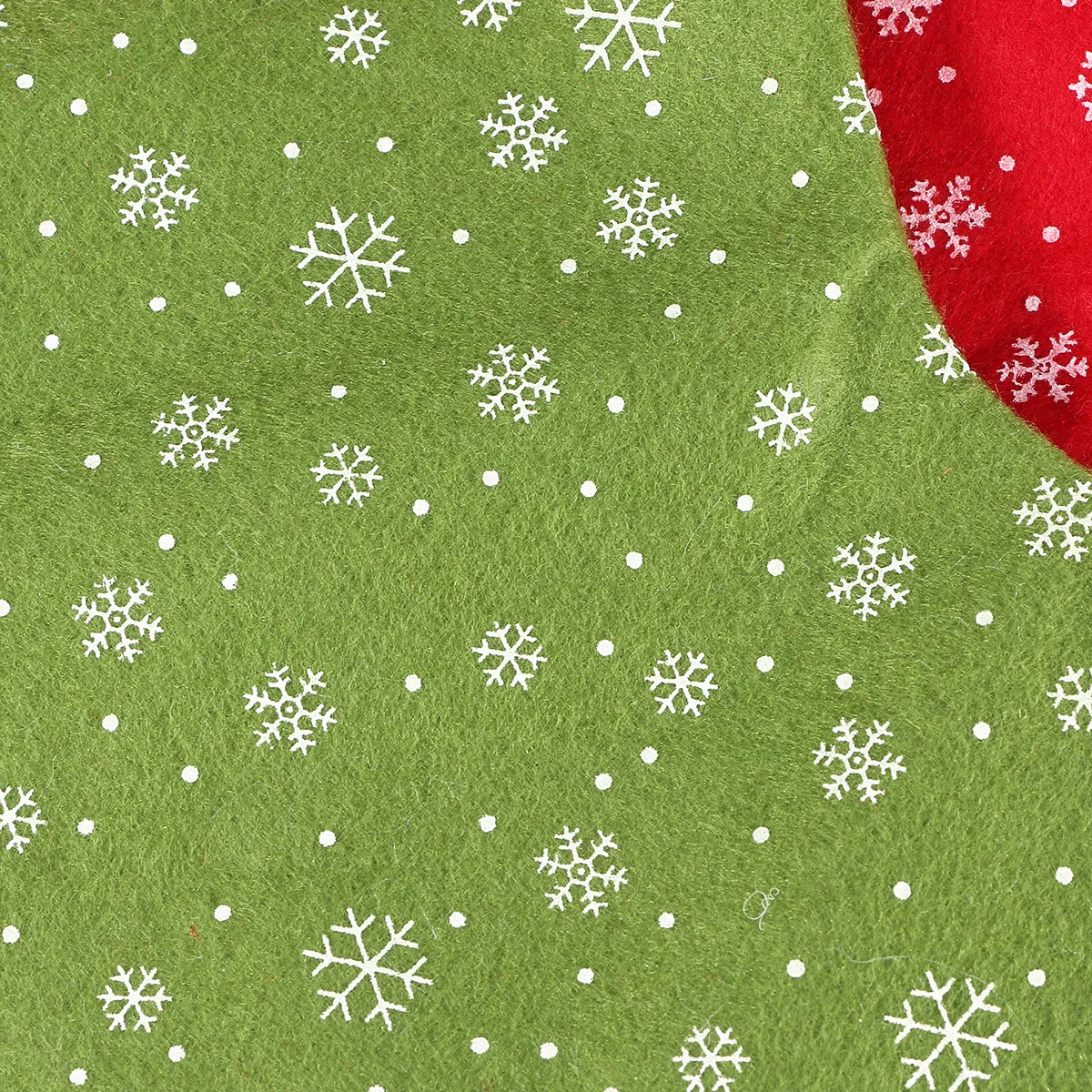 

6pcs 7 Inches Christmas Stocking Red Green Pattern Hanging Fireplace Ornaments For Holiday Party Decor Kids Gift Bags Non-Woven