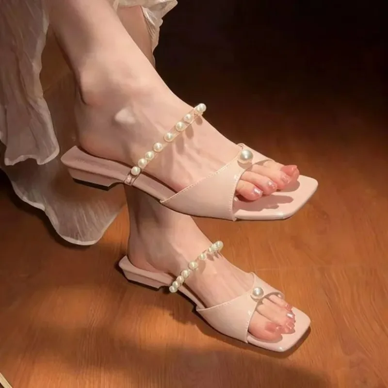 Pearl One-line Sandals for Women in Summer, Versatile Open-toe Delicate Block Heel Non-tiring Foot Slippers