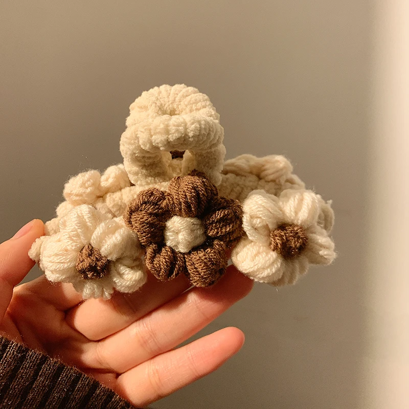 Flower Clamping Milk Coffee Color Knitted Women's Forest Xianmei Large Hair Clip