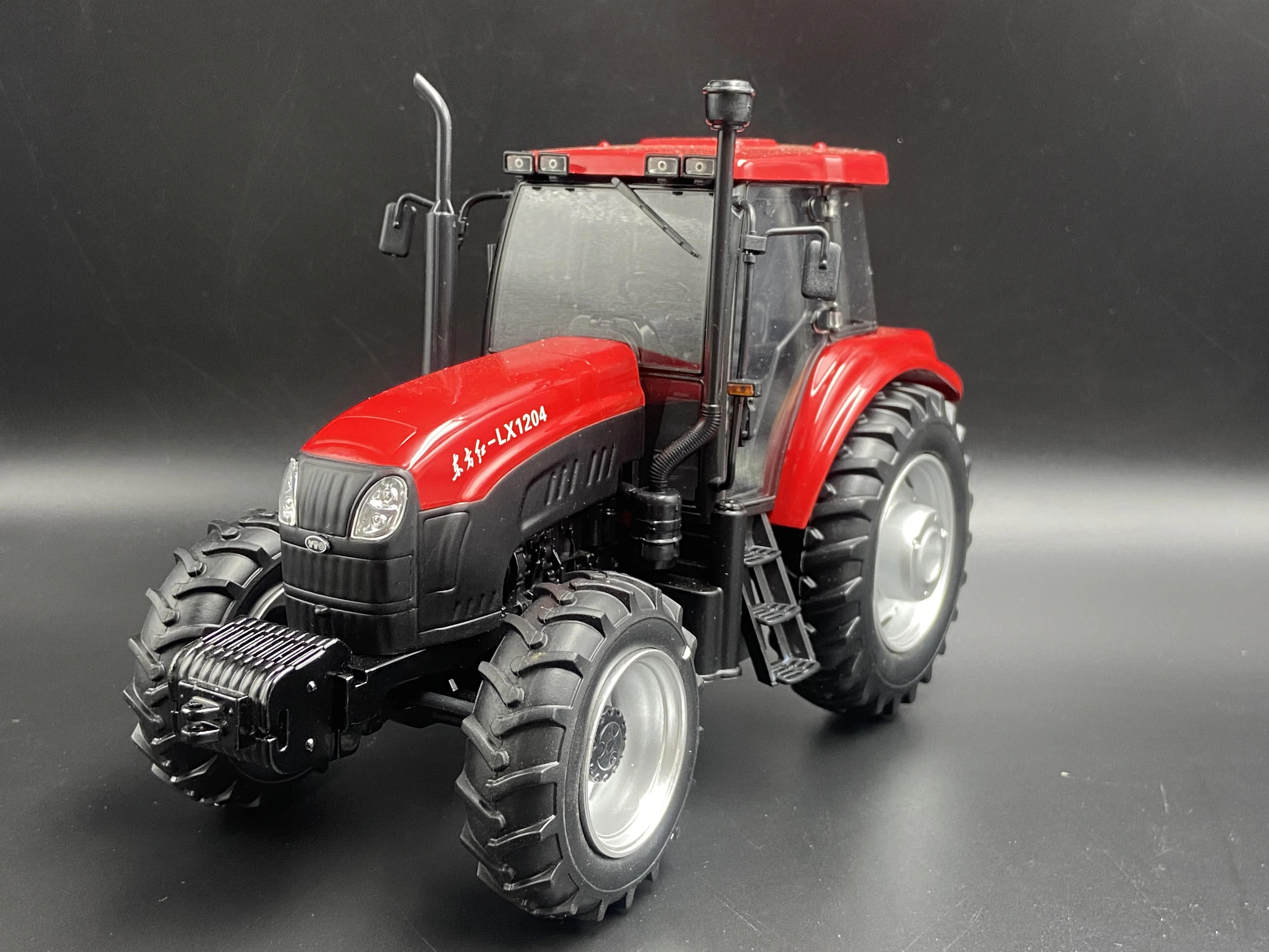 

Diecast 1:24 Scale Dongfanghong LX1204 Agricultural Machinery Alloy Tractor Model Collectible Toy Gift Souvenir Display Ornament