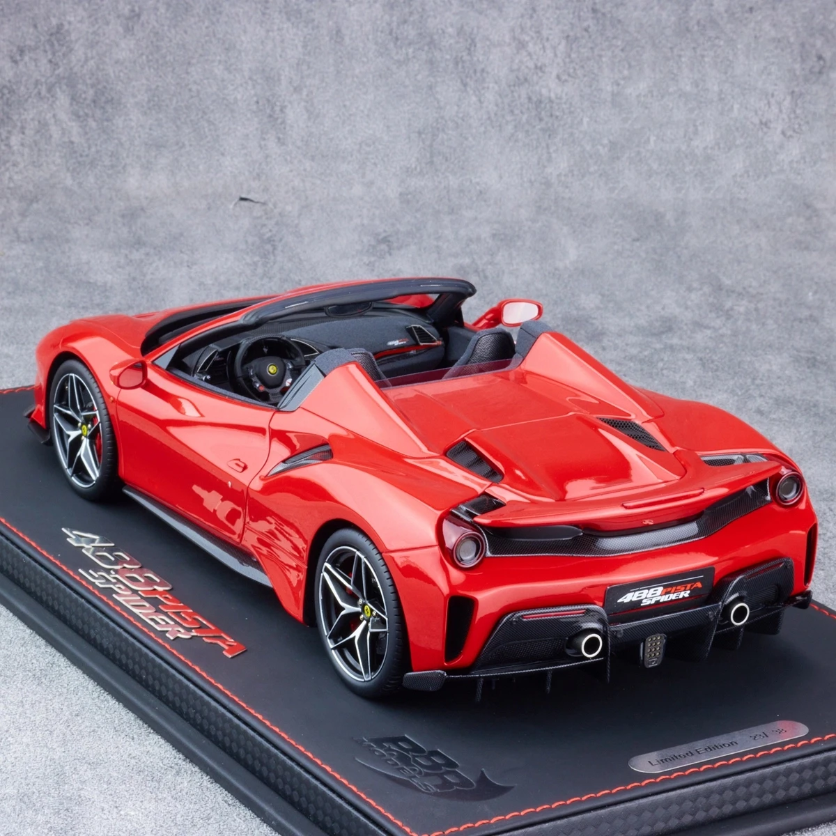BBR 1:18 488 Pista Spider Red Simulation Limited Edition Resin Metal Static Car Model Toy Gift