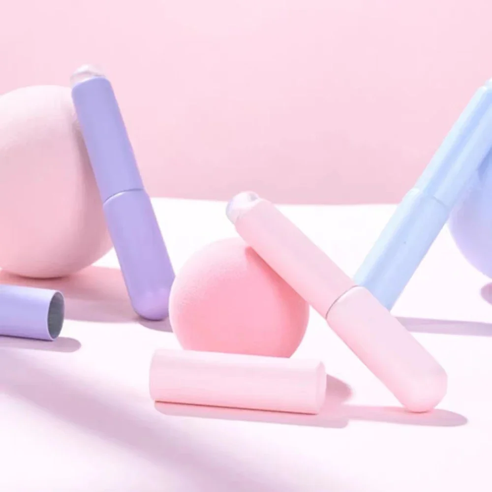 1 Uds aplicador de lápiz labial Mini cepillo de labios de silicona cepillo corrector con cubierta aplicadores de máscara de labios cepillo de brillo de labios cepillo de lápiz labial