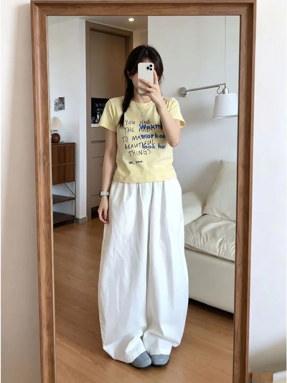 Dopamine Hand-Drawn Graffiti Print Short Sleeve Slim Fit Short T-Shirt Women's Spring Summer Trendy Commute Style Korean Version
