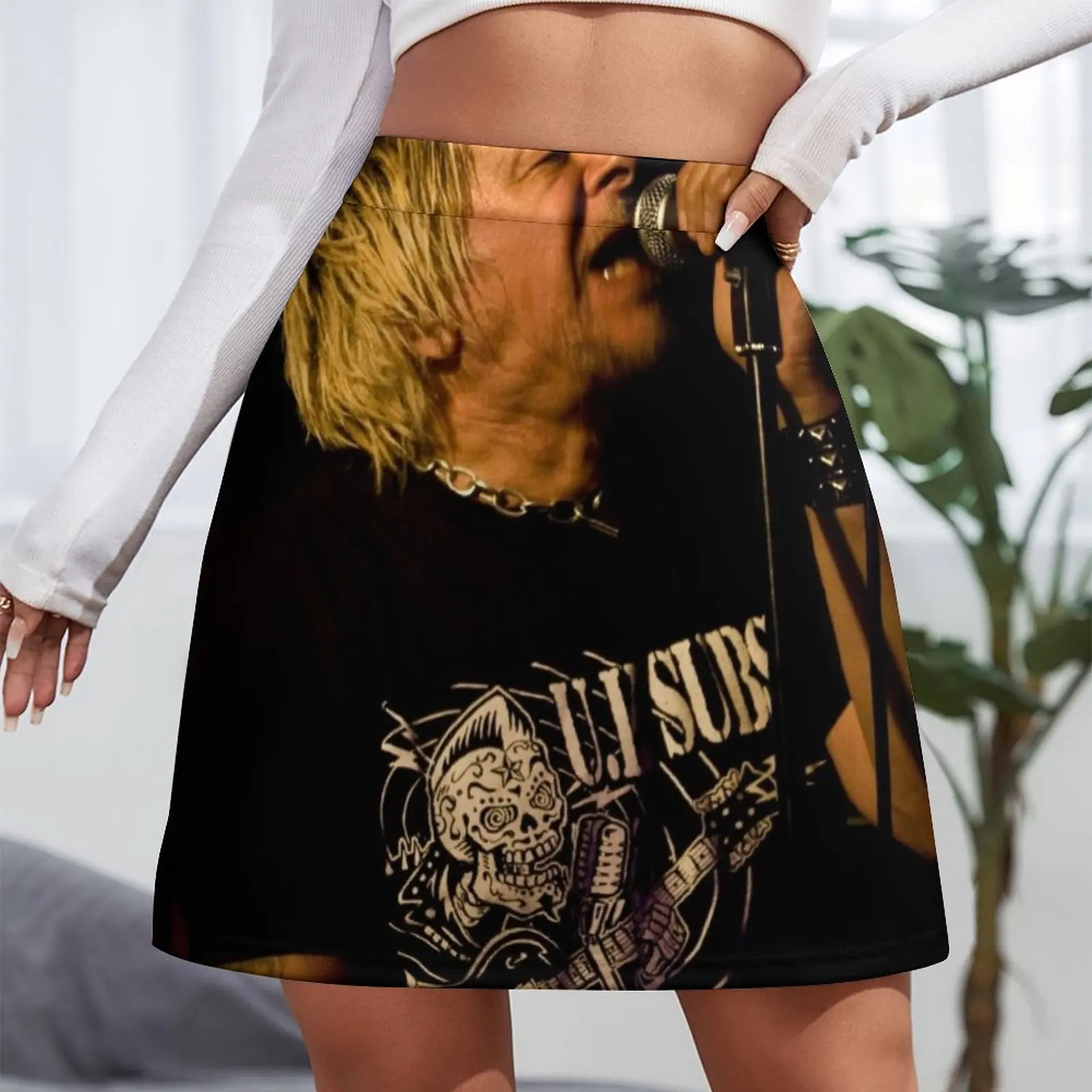 Uk Subs Charlie Harper Mini Skirt sexy skirt korean style skirt Korean clothing Summer women's clothing Mini