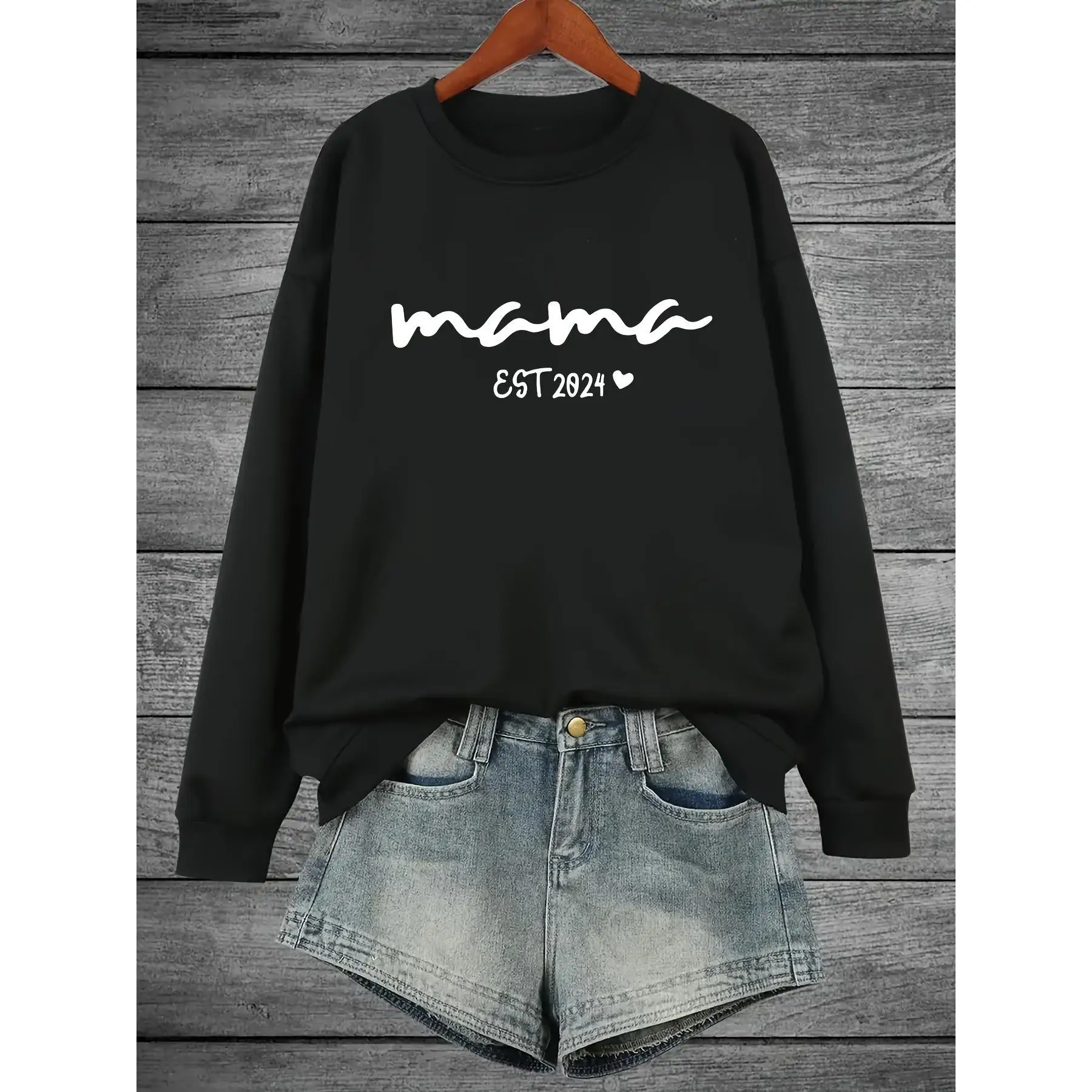 

Plus Size Mama Print Sweatshirt, Casual Long Sleeve Crew Neck Pullover Sweatshirt, Women's Plus Size Clothing