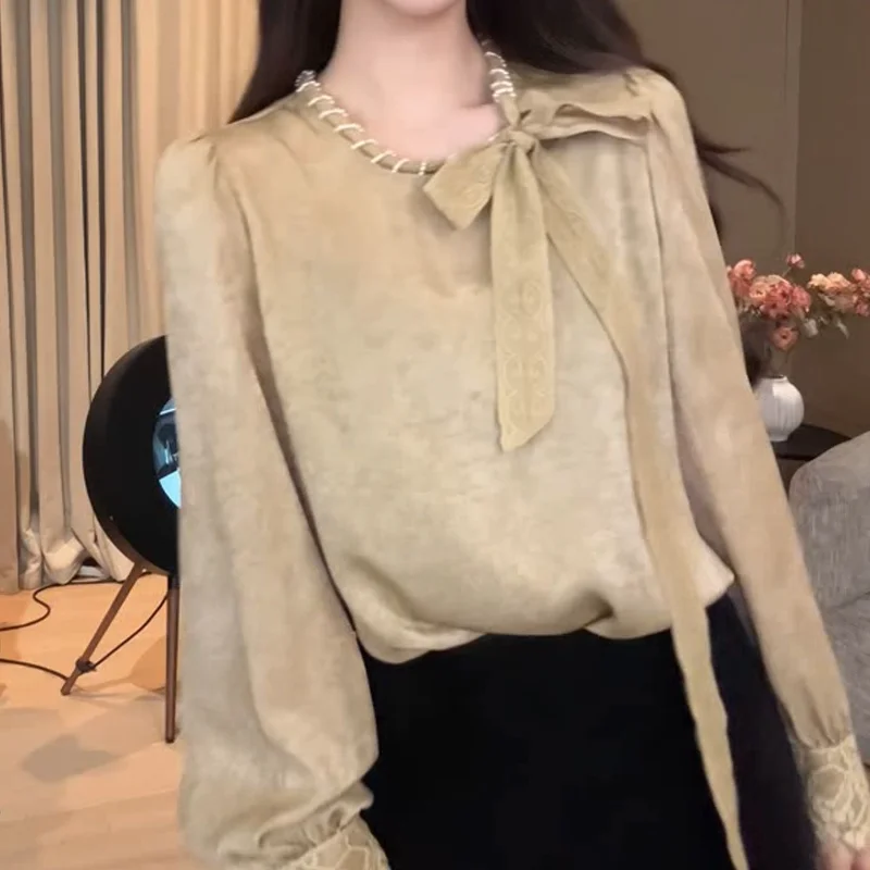 

French Gentle Style Bow Long Sleeve Shirt Women's Autumn Pearl Decorated Temperament Versatile Top