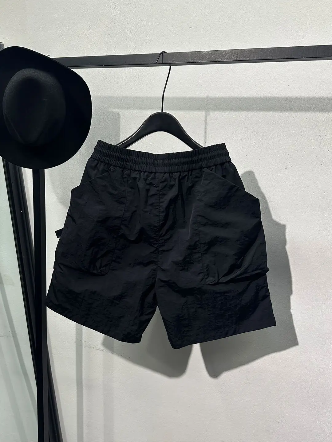 High Street Dark Irregular Workwear Shorts Men's Black with Large Pockets Loose and Iron Free Five Quarter Casual Pants