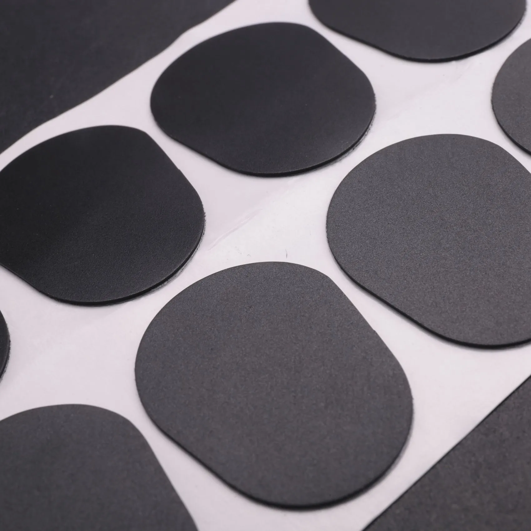 B48B-32Pcs وسائد ألتو/تينور ساكس كلارينيت لقطعة الفم، 0.8 مم باللون الأسود #3