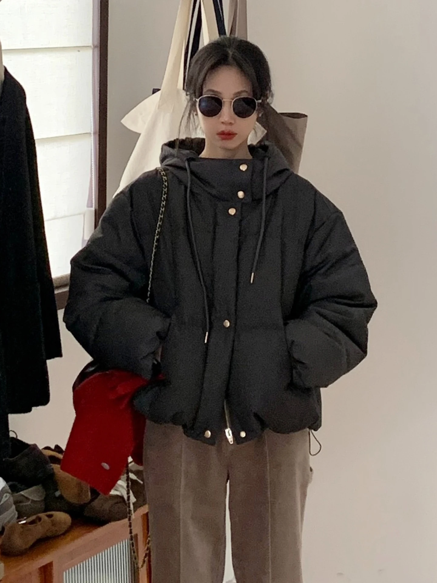 

Новое женское зимнее пальто Bla с капюшоном, из шерсти и 90% белого пуха, повседневное, модное, теплое, с длинными рукавами, на одной пуговице