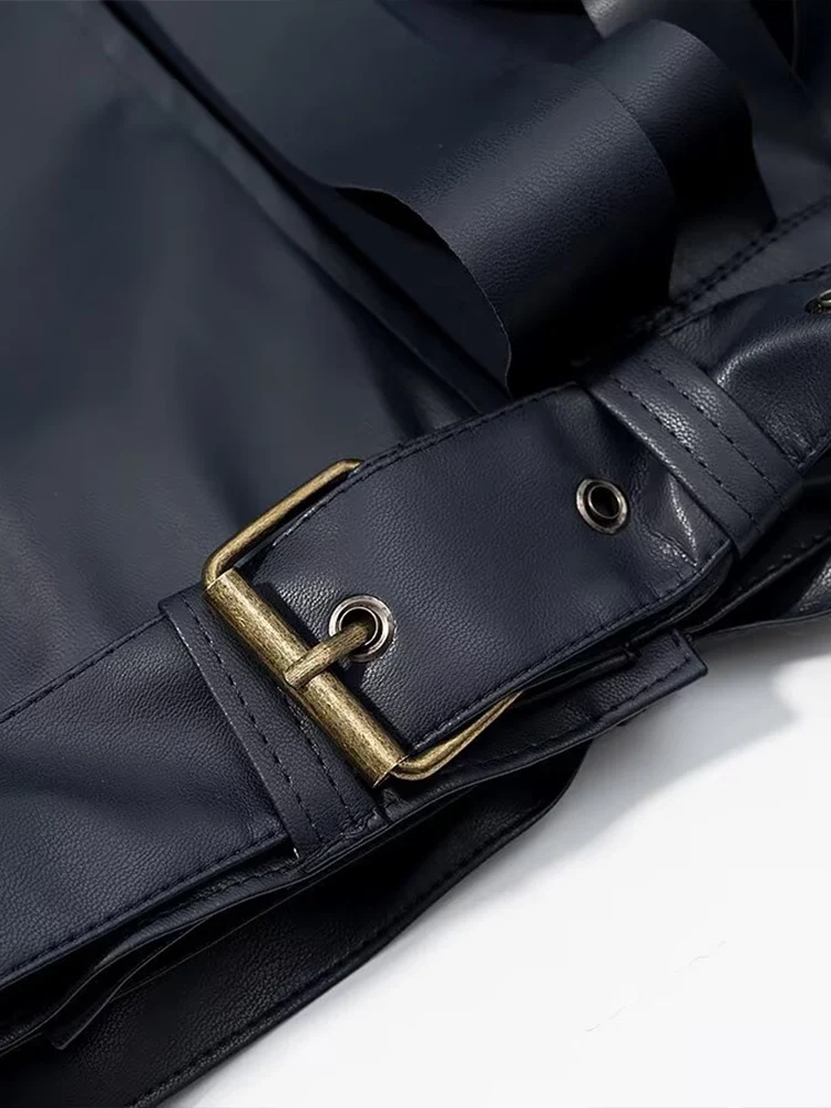 Veste courte en faux cuir PU à manches longues et franges, style européen, nouvelle mode pour femmes, polyvalente et élégante, couleur unie.