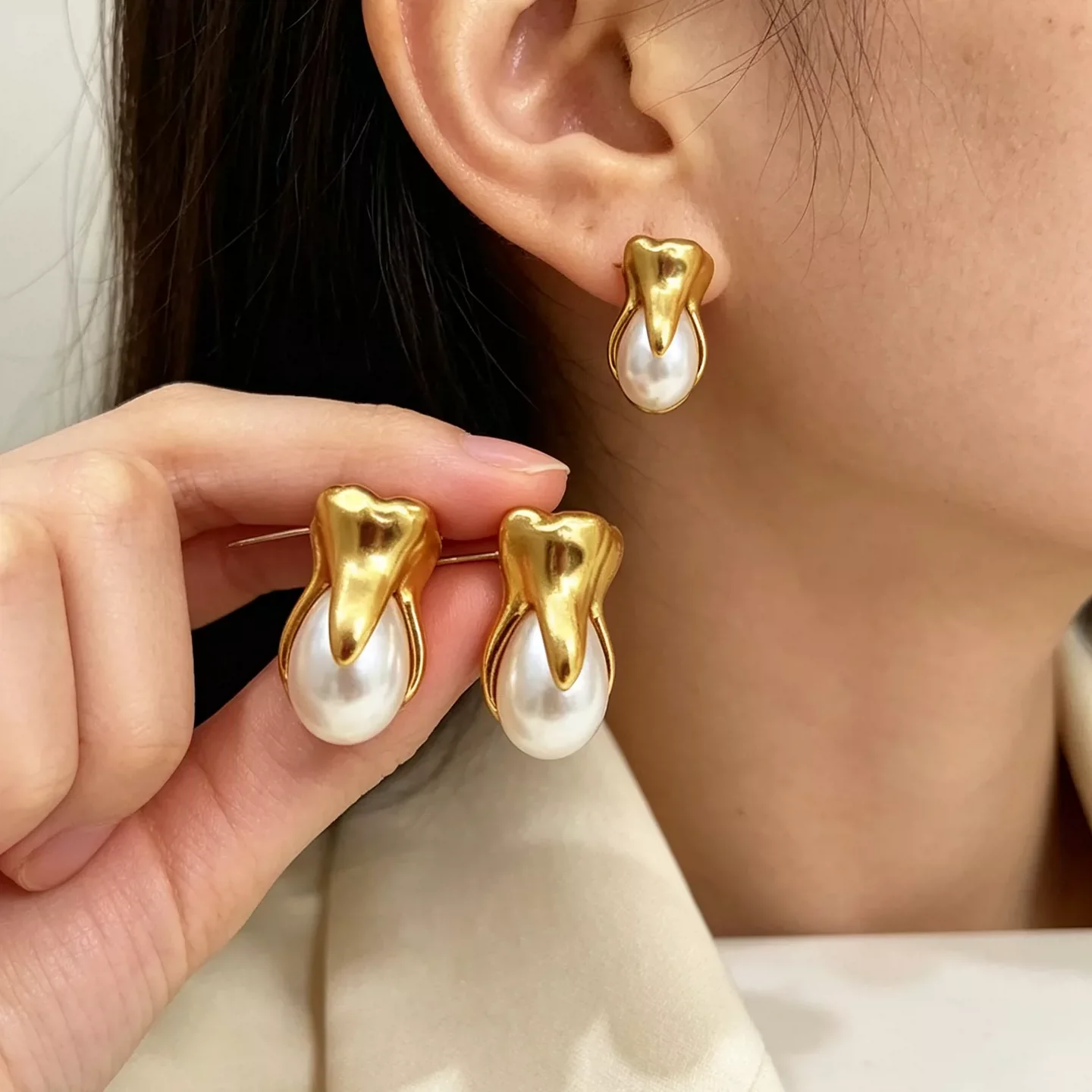 Vintage Metal Tooth Pearl Drop Earrings for Women European American Personality Exaggerated Party Jewelry Fashion Accessory