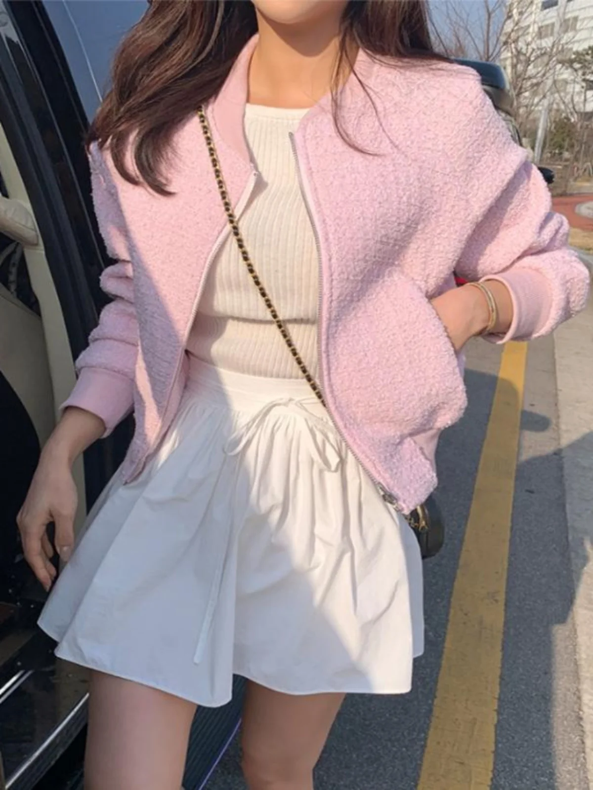 

Шикарный женский шерстяной костюм-джат с застежкой-молнией для похудения, большой цветочный узор, бейсбольный топ с золотым шариком, свободный крой для поездок на работу...