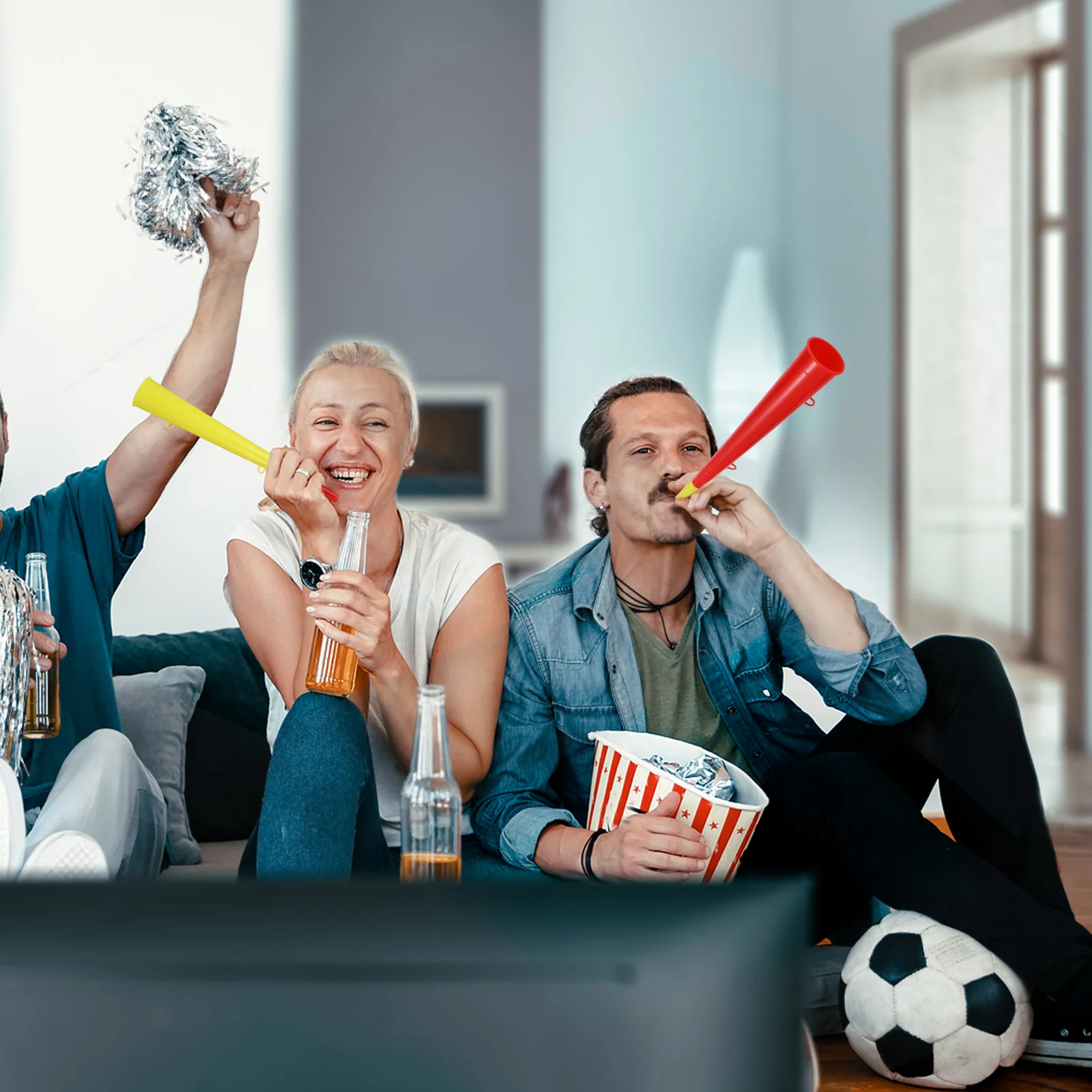 

5Pcs Plastic Stadium Game Horn Loud Noise Makers Sports Trumpet Mixed Colors Cheering Props for Football Soccer Events