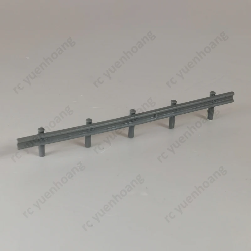 1PCS 1/64 Scale High-speed Guardrail Model Resin Simulated Protective Fence Highway Scene Decoration Accessories for RC Car