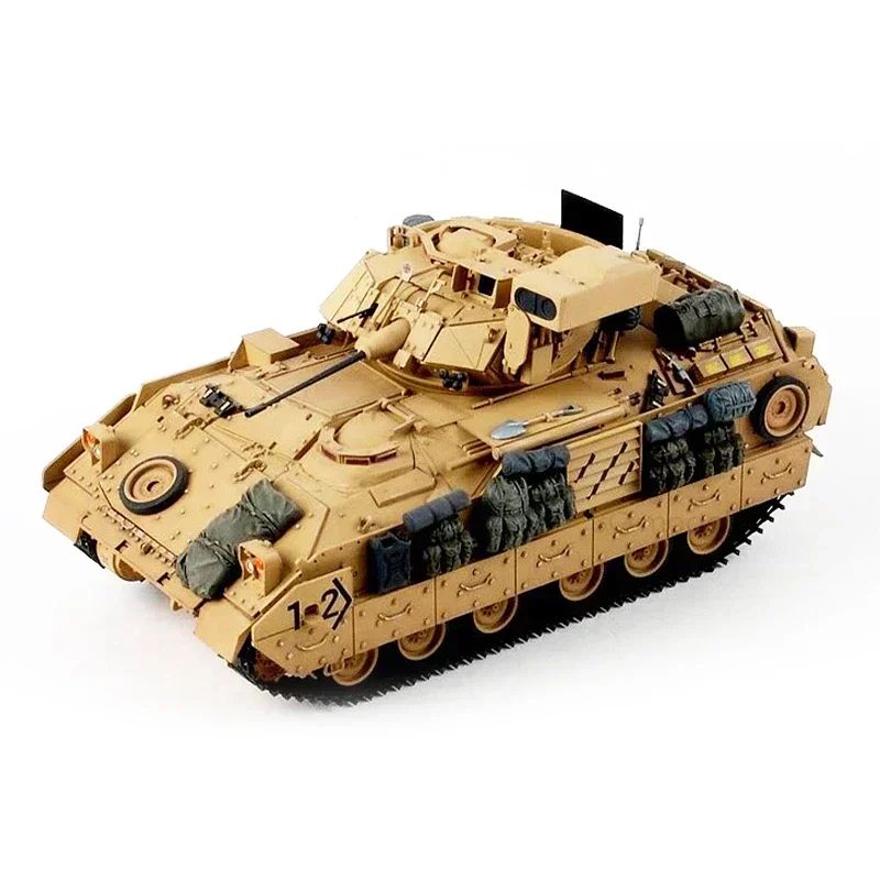 

Модель TAMIYA 35264 1/35, США M2A2, Брэдли, пехотный танк в сборе, масштабные игрушки, комплект модели