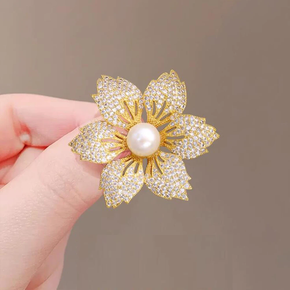 Elegant Temperament Bauhinia Brooch Suit Pearl Women\'s Corsage Flower Button Cardigan Accessories Pin