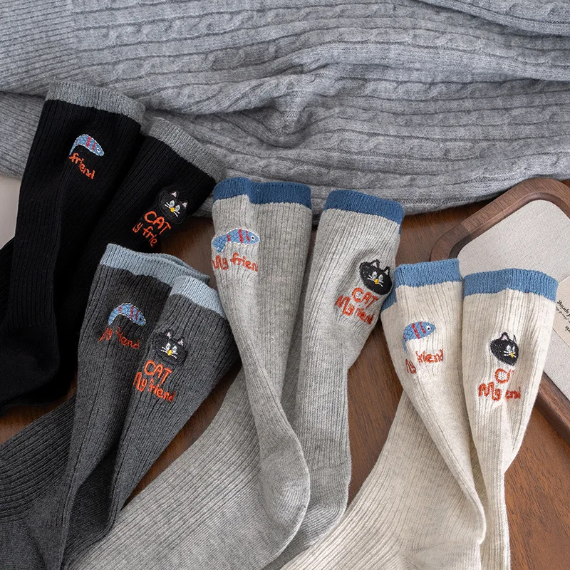 3 Pairs of Women's Mid Tube Socks Cartoon Cat Fashion Korean Style Simple Spring and Autumn Solid Color Stacked Socks