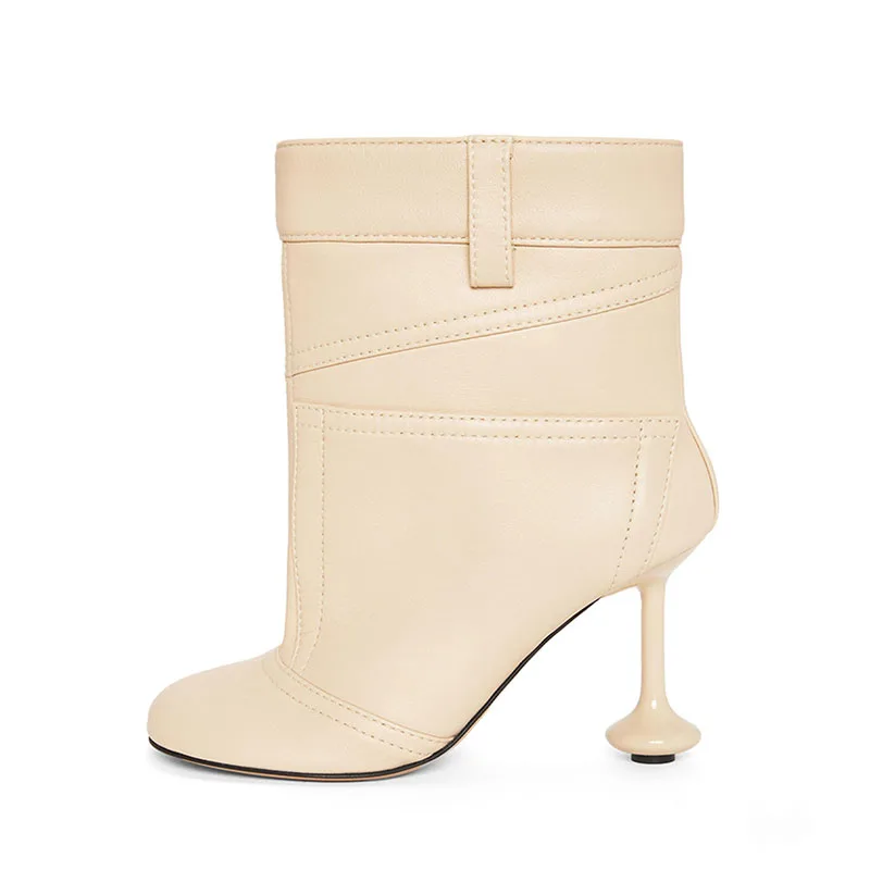 Arden Furtado 2024 Damskie duลผe rurowe krรณtkie buty Okrฤ
gลe palce Super wysoki obcas Patchwork Metalowa klamra Nowoczesne buty plisowane buty