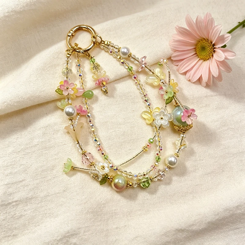

Small Fresh Crystal Flower Colorful Bead Beaded Mobile Phone Lanyard, Short Pendant, Bag Pendant.