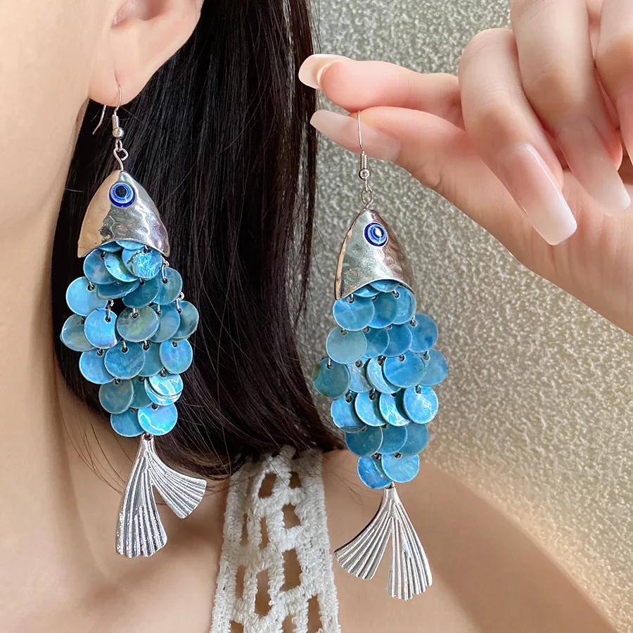Round Natural Shell Dangle Earrings Novel Ocean Fish-shape Long Tassel Drop Earring for Women Charms Ear Hooks Party Jewelry K1