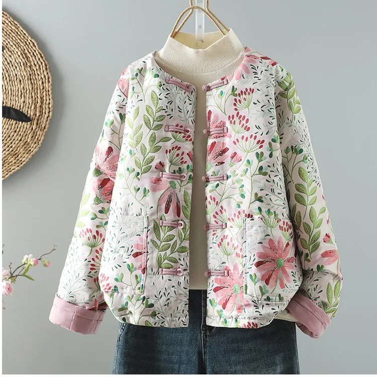 

Thiened Cotton Jaet ortened Chinese Sle Women's Retro Outerwear with Button Embroidery Warm Coat for Winter Season