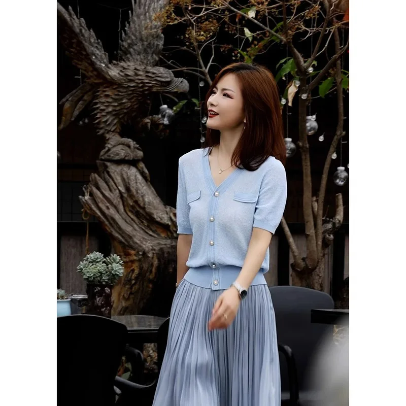

Slimming V-Ne ort Sve Knitted Ice Silk Open Cardigan Women's Summer Faionable Versatile Age-Defng Commute Top
